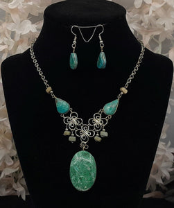 Chrysocolla Wire Wrap Necklace with Earrings